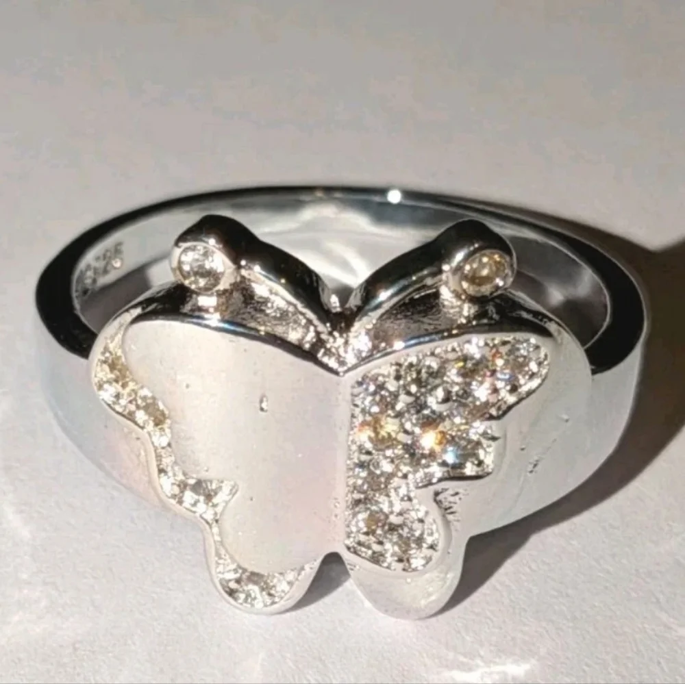 Elegant 925 Sterling Silver Butterfly Ring Sz8